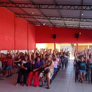 Após Assembleia do Sindsepuc, professores da rede municipal paralisaram as atividades no dia de ontem.